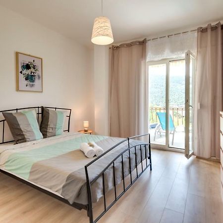 Cozy Apartment Stana In Grebastica Шибеник Екстер'єр фото