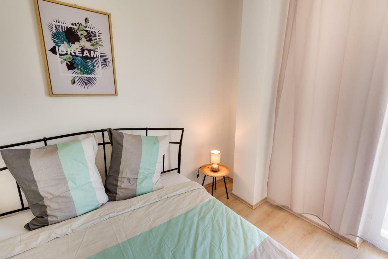 Cozy Apartment Stana In Grebastica Шибеник Екстер'єр фото