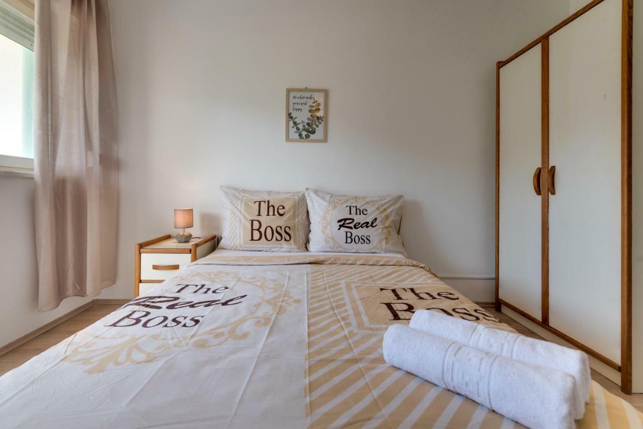 Cozy Apartment Stana In Grebastica Шибеник Екстер'єр фото